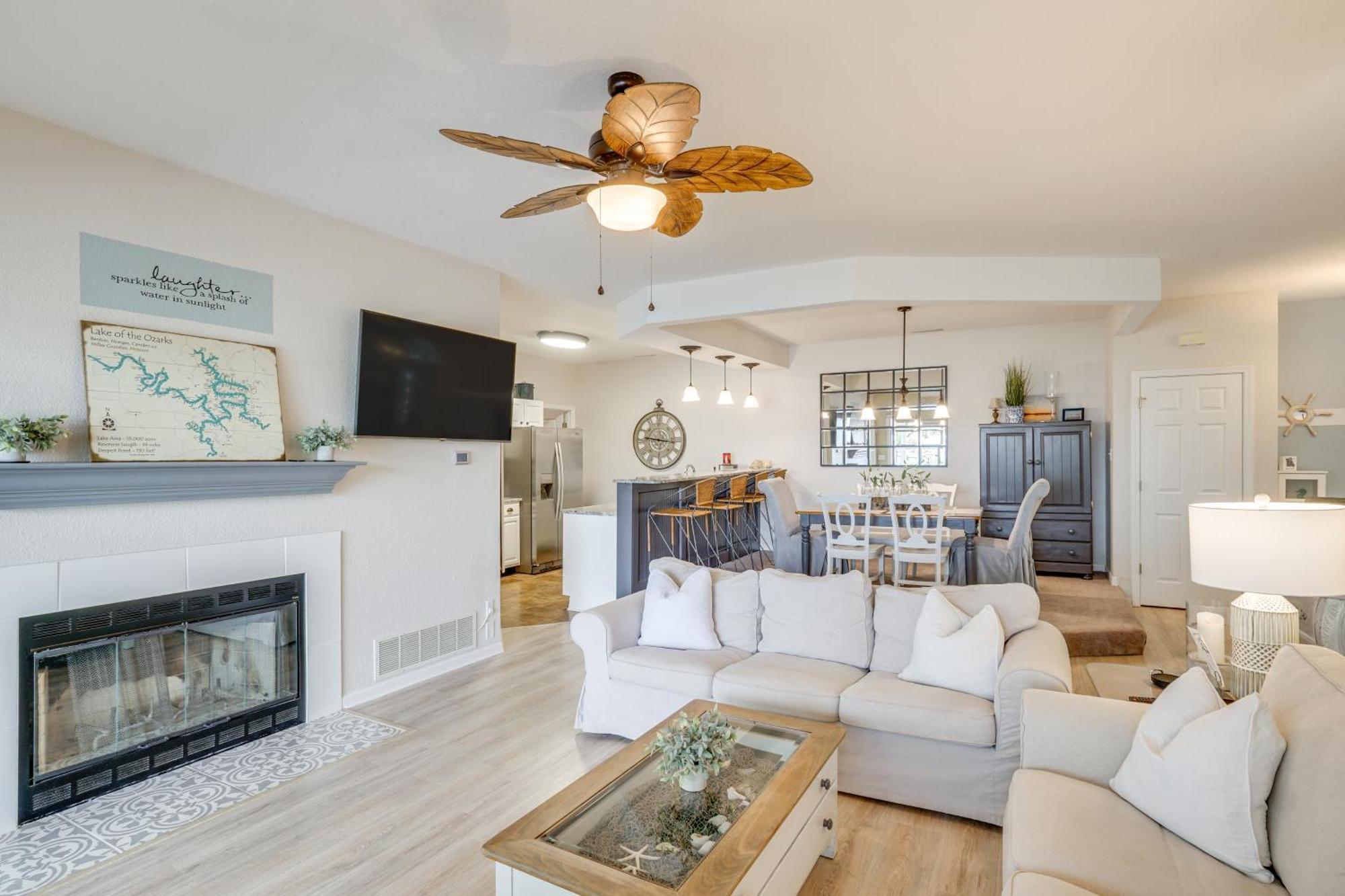 Townhouse With Shared Dock On Lake Of The Ozarks! Buitenkant foto